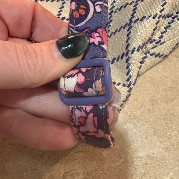 Vera Bradley Blue and Pink Crossbody Bag with Adjustable Strap - Picture 6 of 11